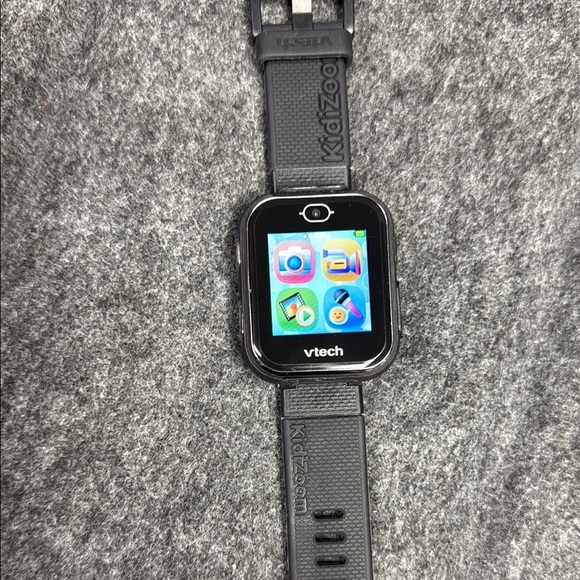 Vtech Black Smartwatch with Textured Band and Digital Display - Picture 4 of 12